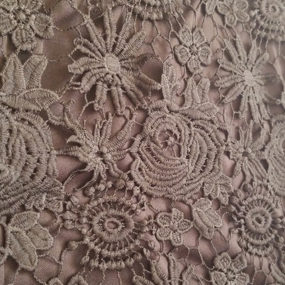 Black Lace Tank Top - Picture 3 of 3